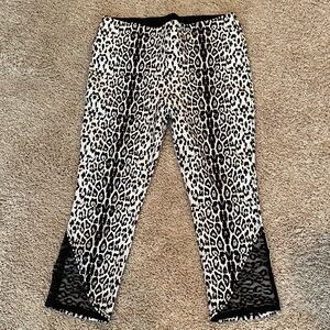 Nygard Luxe Slims legging black and white animal print